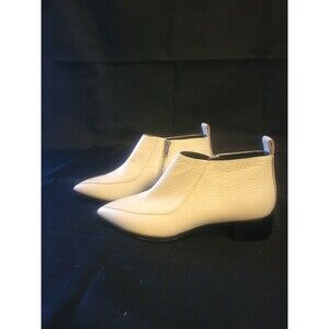 Everlane Sz 8  Boot Pebble Leather Pointed Toe Ankle Bootie (Cream) EUC